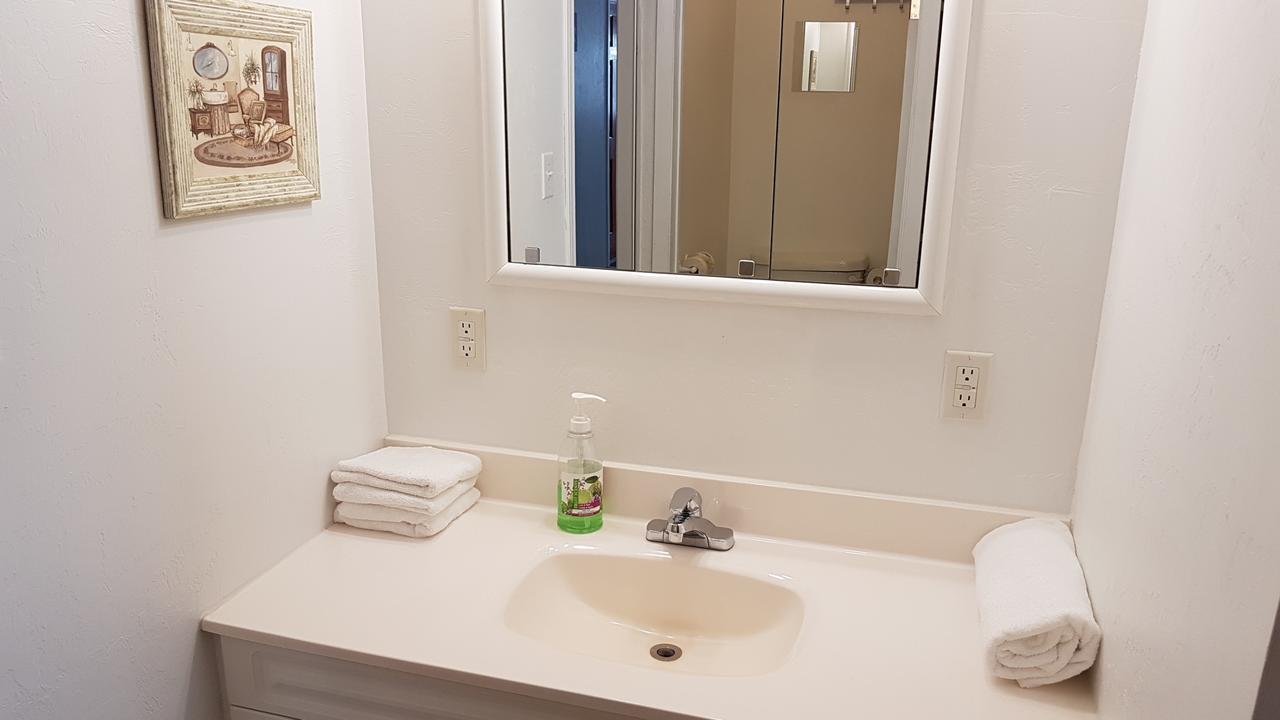 Preferred Rooms By Crestview Guest House Chapleau Екстериор снимка